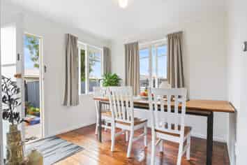 6A Miller Street, Glenholme