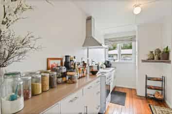 6A Miller Street, Glenholme