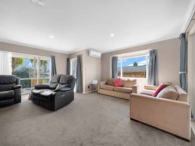 9 Isabella Drive, Pukekohe