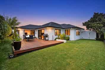 5 Top Road, Pukekohe