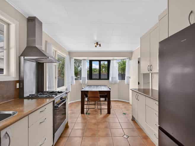 18 Keirunga Road, Havelock North