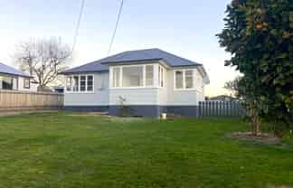 15 Freyberg Terrace, Waipukurau
