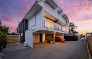 496B Manchester Street, Saint Albans