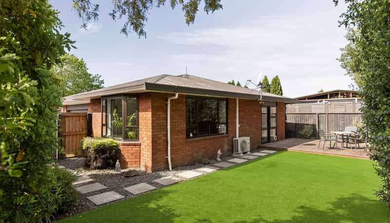 8A Chokebore Place, Sockburn