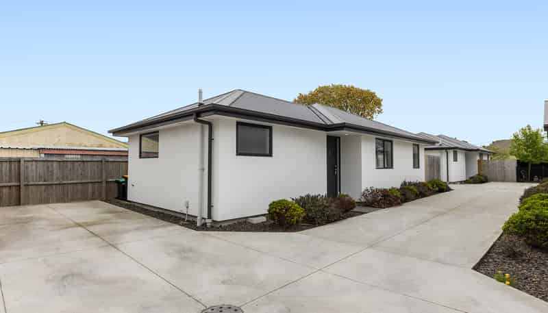 3/30A Northcote Road, Northcote