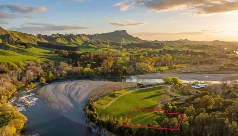 358 Kahuranaki Road, Havelock North