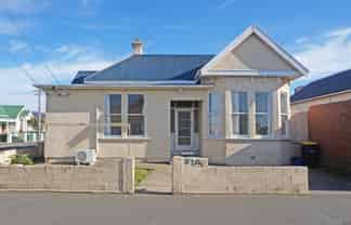 37 New Street, Saint Kilda