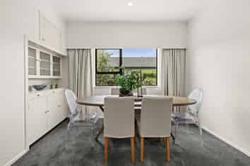 6/37 Middle Road, Havelock North
