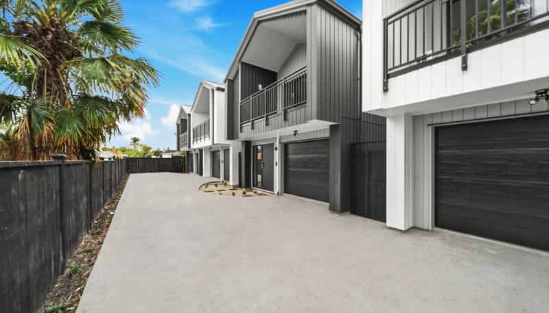 Lot 3/4 Kohiwi Road, Manurewa