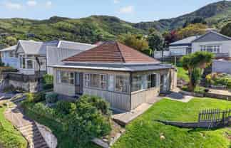 20 Exeter Street, Lyttelton