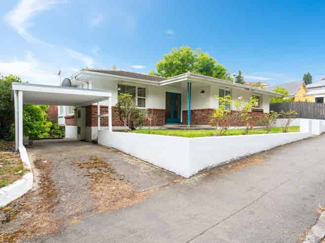 51 Opoho Road, North East Valley