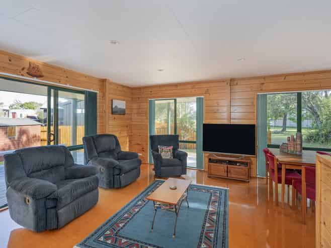 214 Matarangi Drive, Matarangi