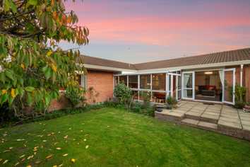 220 Sawyers Arms Road, Bishopdale