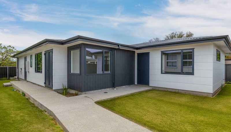 22-24 Dunorling Street, ALEXANDRA