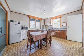 395 Jackson Street, Petone