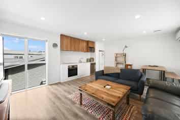3/4 Palmerston Street, Hamilton Central