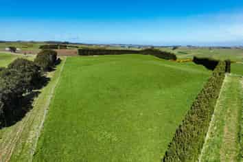 300 Jacks Hill Road, Waimahaka