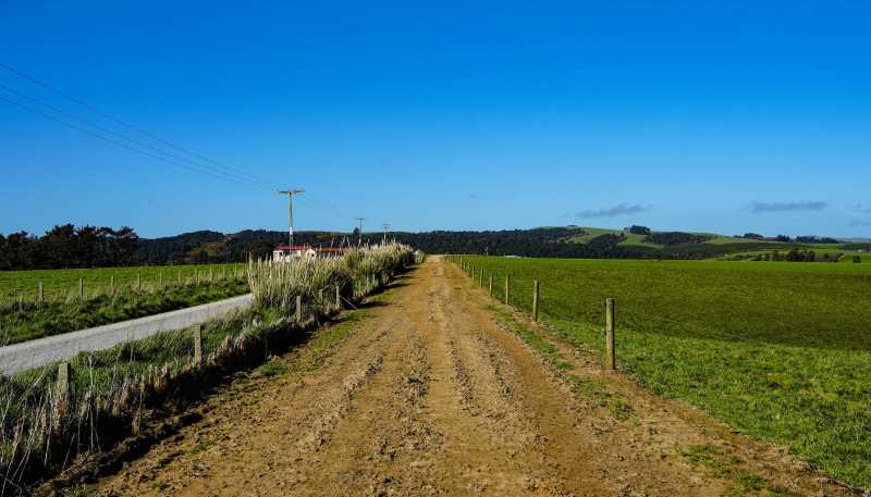 696 Jacks Hill Road, Waimahaka