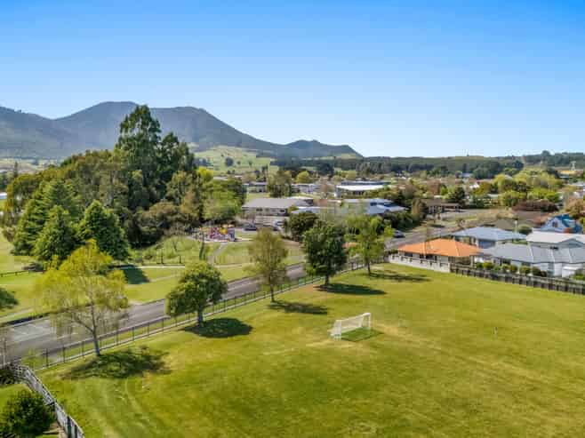 2/23 Kiddle Drive, Hilltop