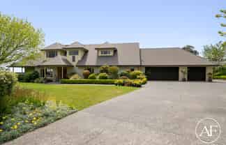 592 Redoubt Road, Flat Bush