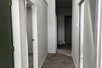 11 Park Avenue, Epuni