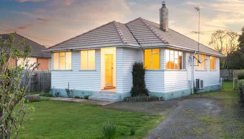 19 Nairn Street, Mosgiel