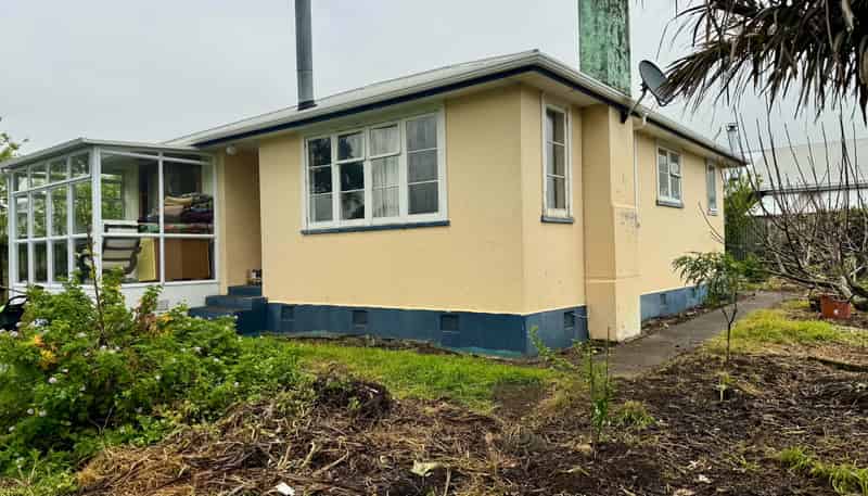 43 Hutchins Street, Waitara