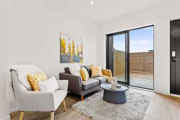 15 Meg Lane, Glen Eden