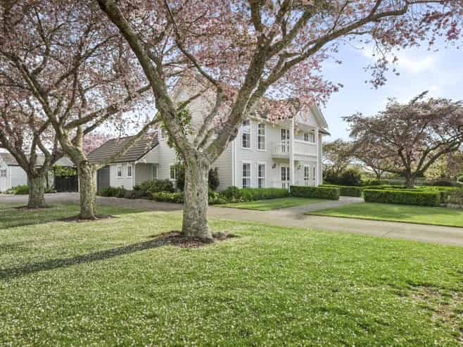 1 The Oaks Drive, Cambridge