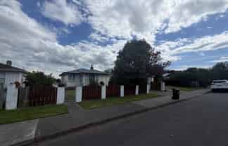 802 Huia Street, Camberley