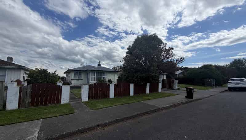 802 Huia Street, Camberley