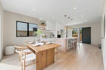62D Merton Road, Saint Johns