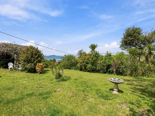 15 Carlisle Road, Torbay