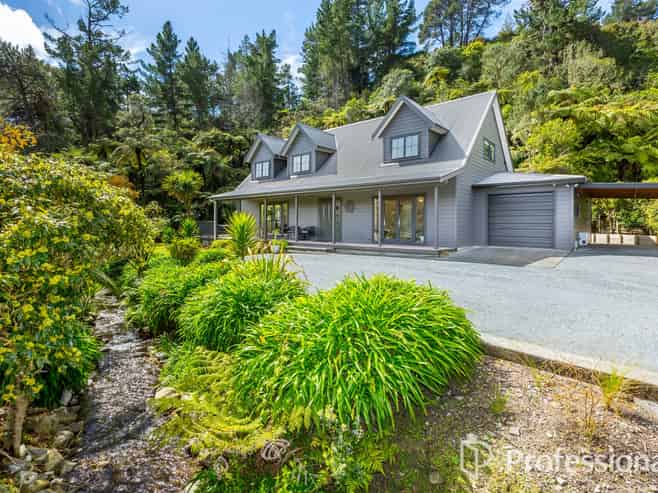 51 Kamahi Street, Stokes Valley