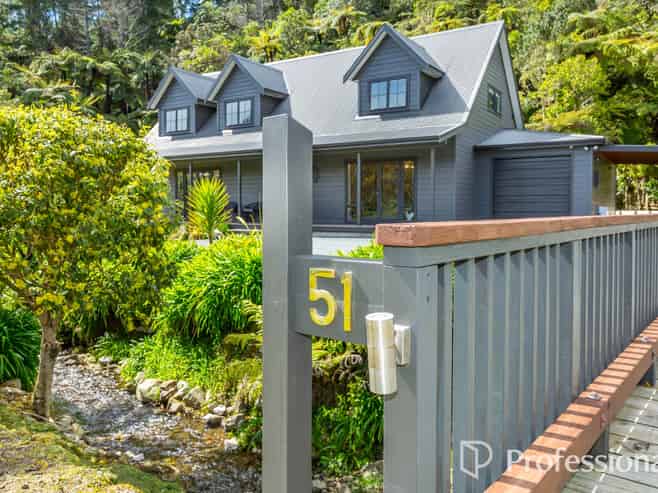 51 Kamahi Street, Stokes Valley