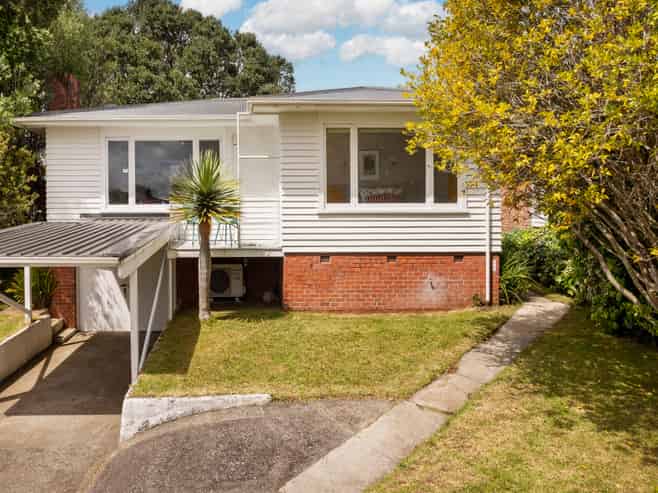 26 Springleigh Avenue, Mount Albert