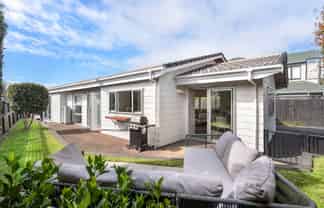 61A St Johns Road, Saint Johns