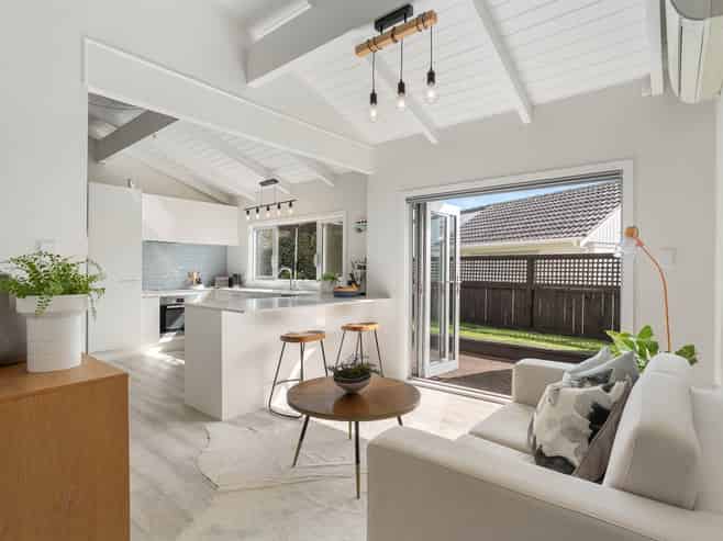 61A St Johns Road, Saint Johns