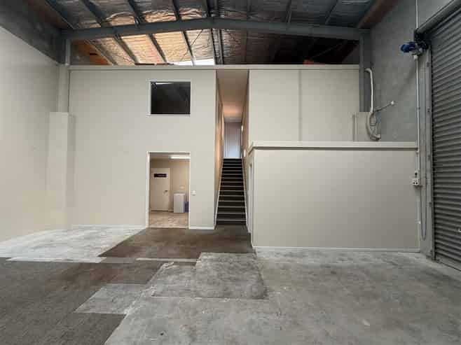 Functional Sockburn Industrial Unit