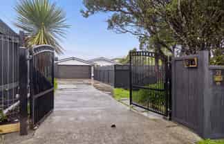 33 Pokohiwi Road, Normandale