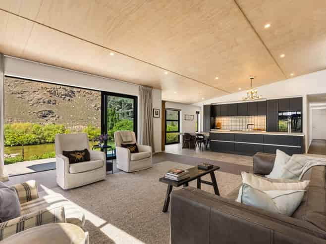 38 Rivers Street, Alexandra