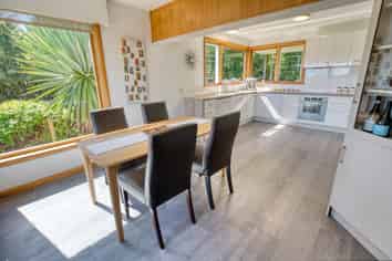 37 Main South Road, Karoro