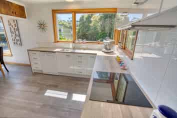 37 Main South Road, Karoro