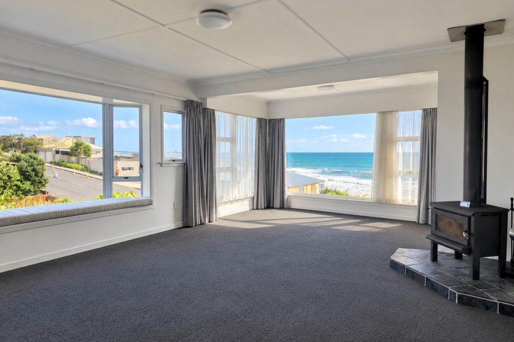 Coastal Living with Stunning Sea Views 2