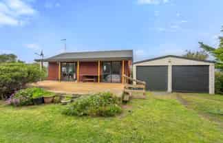 28 Kitchener Street, Te Horo