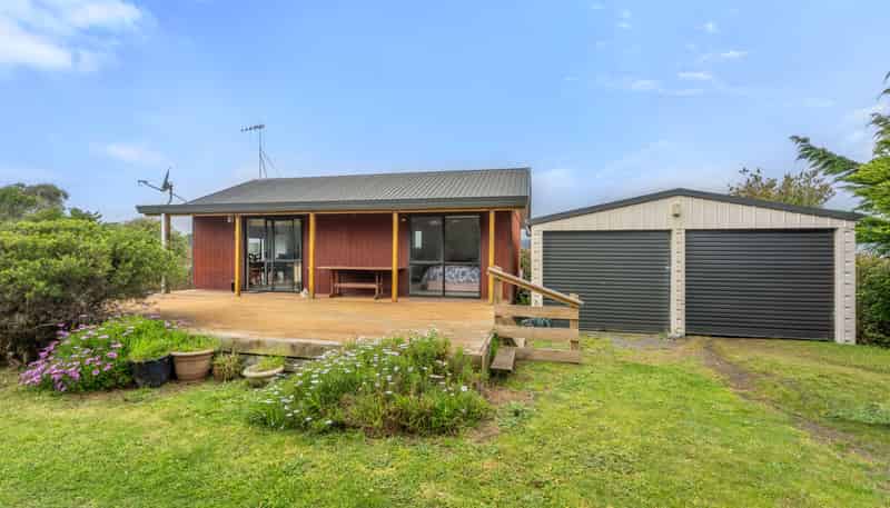 28 Kitchener Street, Te Horo