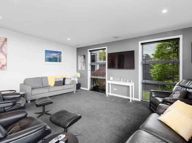 2 Mary Street, Gore