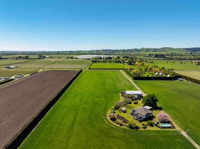 271 Brookvale Road, Havelock North