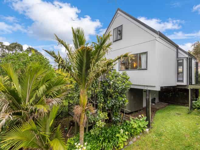 1/103A Mountbatten Avenue, Hillcrest