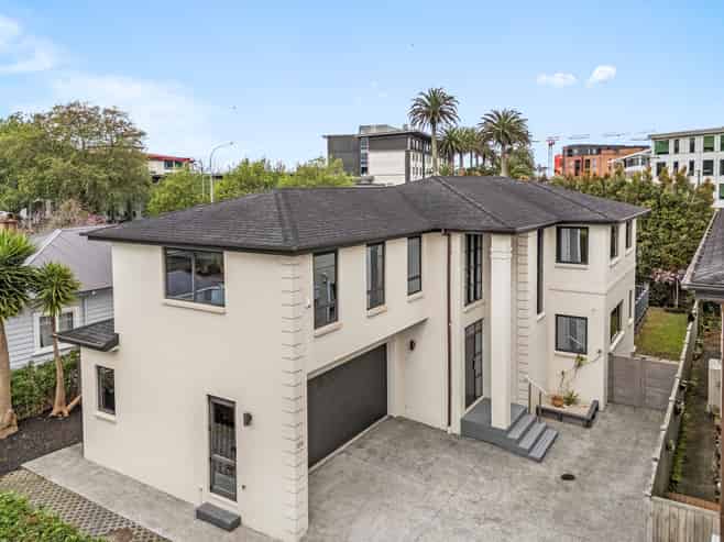 128 Clonbern Road, Remuera
